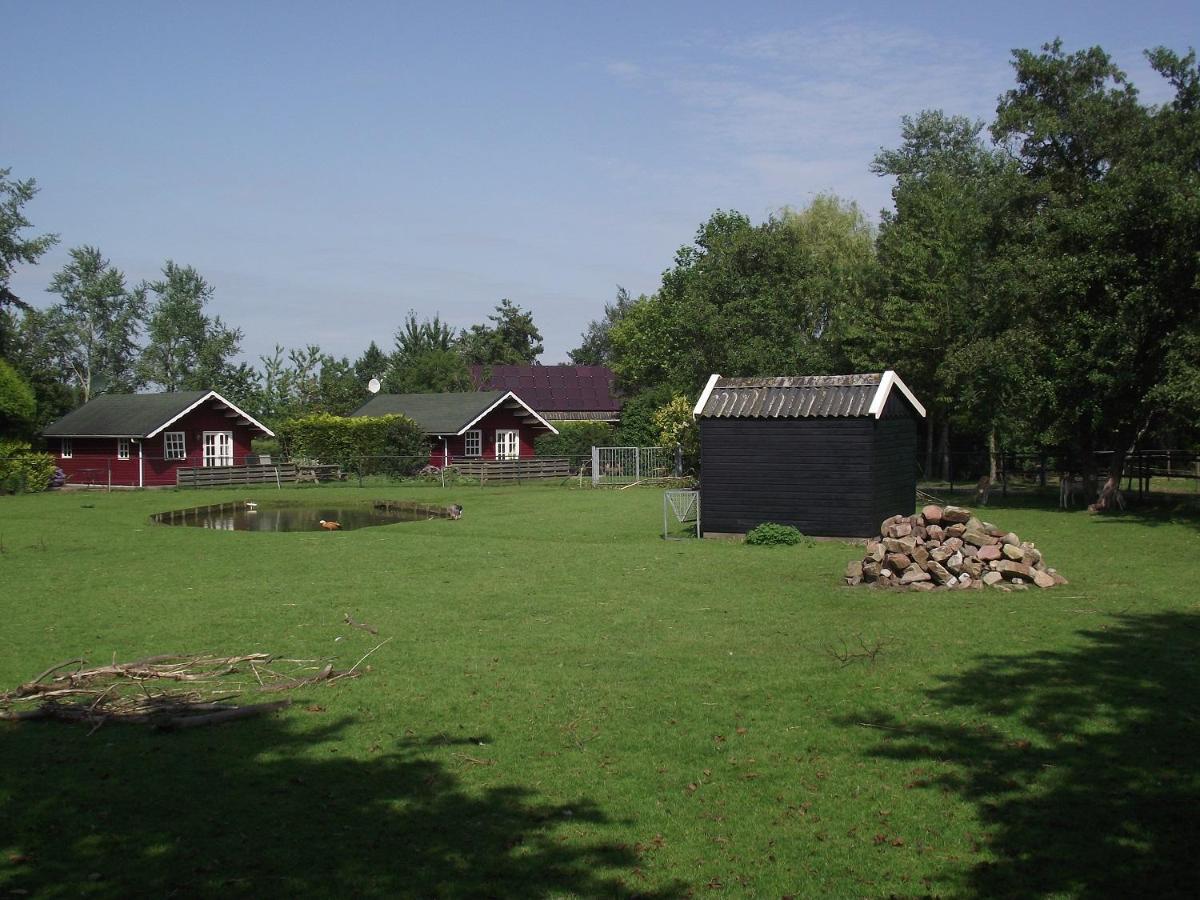 Vakantiehuisjes Landgoed Sonneborghe Kollumerzwaag المظهر الخارجي الصورة
