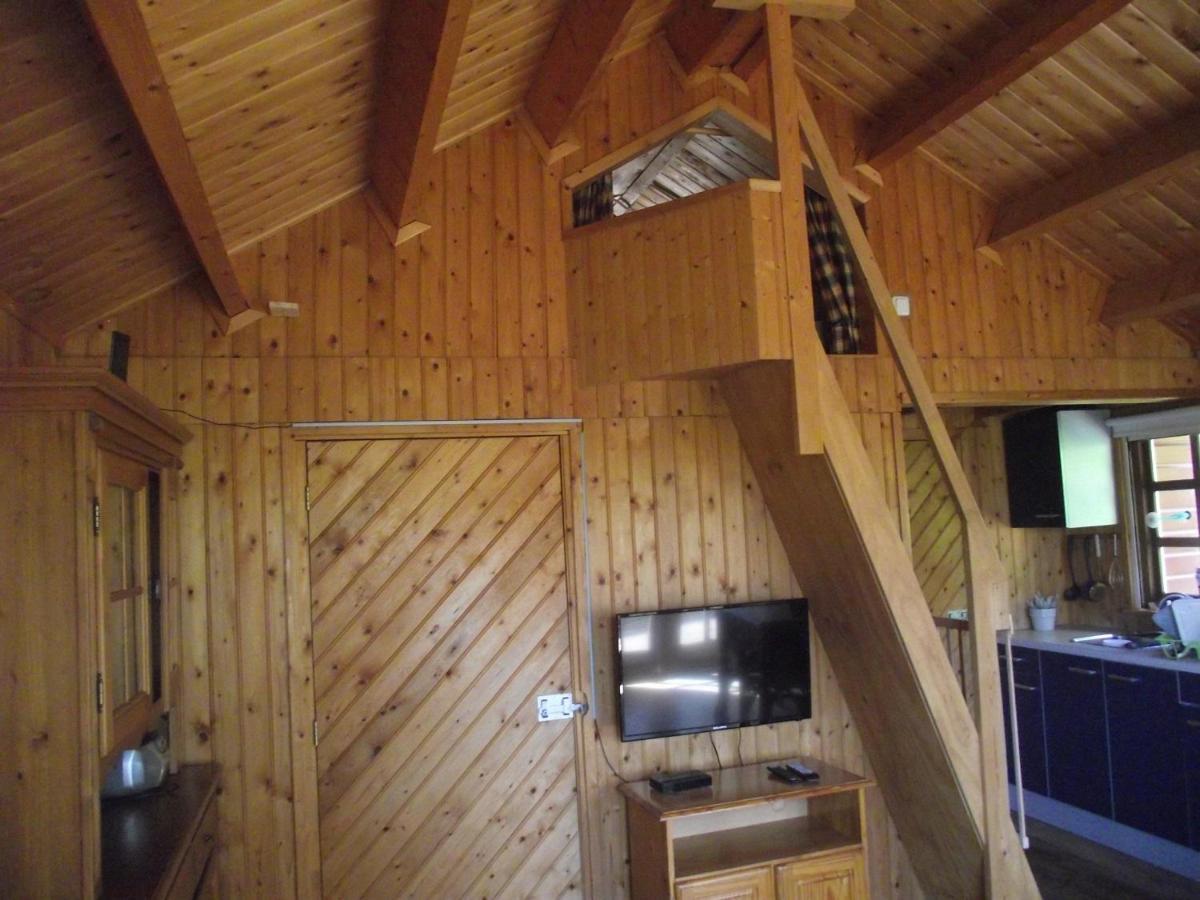 Vakantiehuisjes Landgoed Sonneborghe Kollumerzwaag المظهر الخارجي الصورة