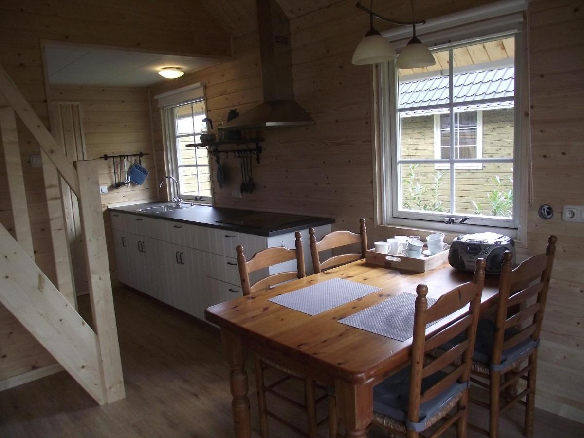 Vakantiehuisjes Landgoed Sonneborghe Kollumerzwaag المظهر الخارجي الصورة